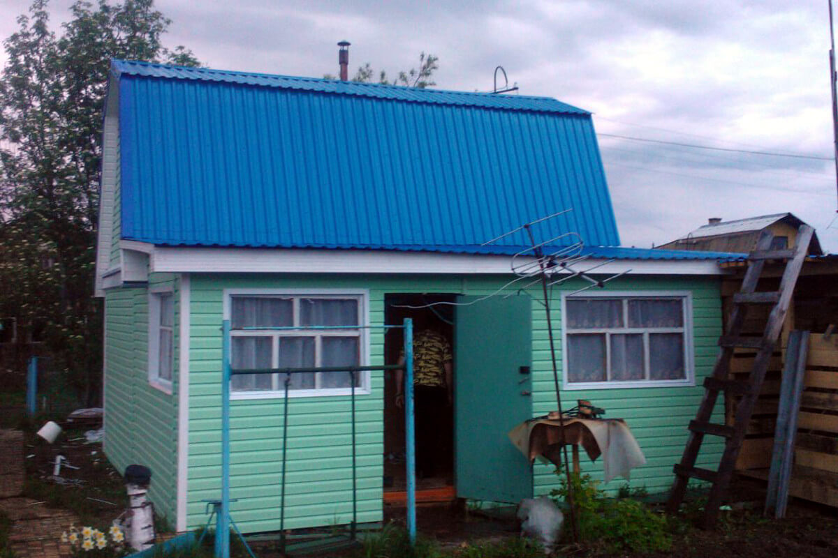 Обшивка дачного дома сайдингом Обшивка дачного дома сайдингом